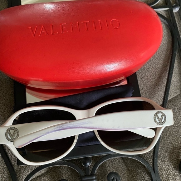 Valentino Women’s Sunglasses White w/ red Case main image 4